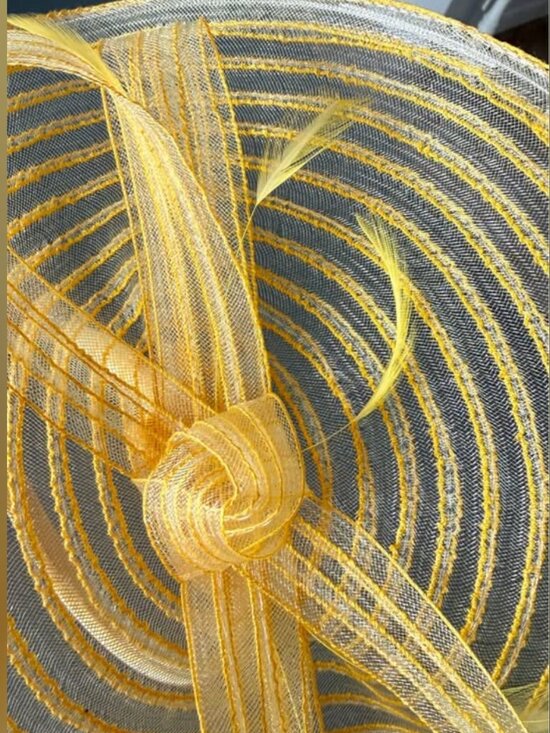Gorgeous Giovannio yellow track fascinator hat - excellent condition, worn 2x main image 4